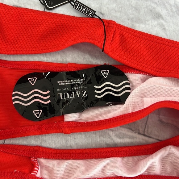 New ! Zaful 2 piece bikini set size 6 - Picture 7 of 8